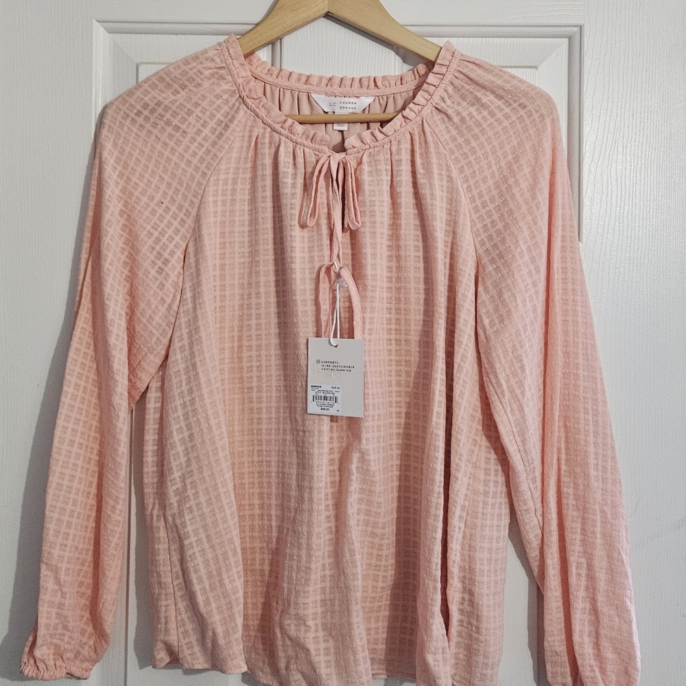 Women shirt